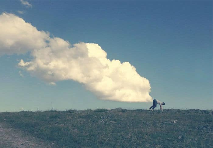 18 Superbly Playful Photos with Clouds