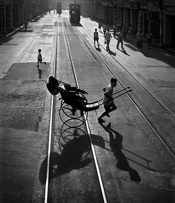 1950s Hong Kong Street Life by Ho Fan