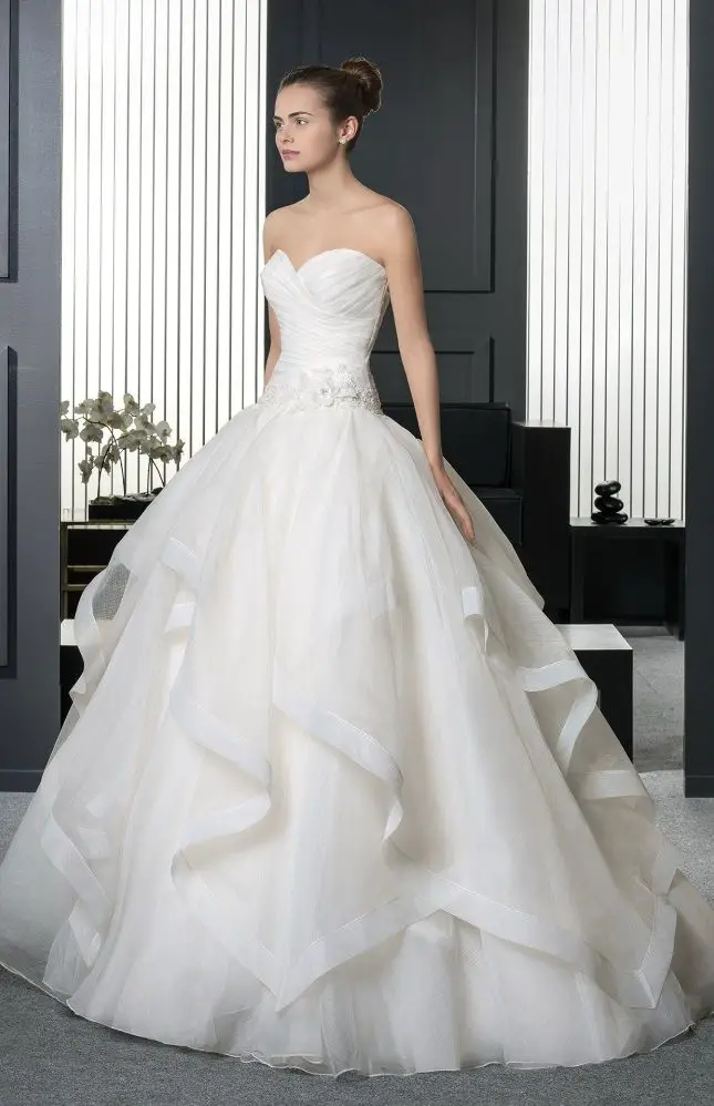 the most stunning wedding dresses