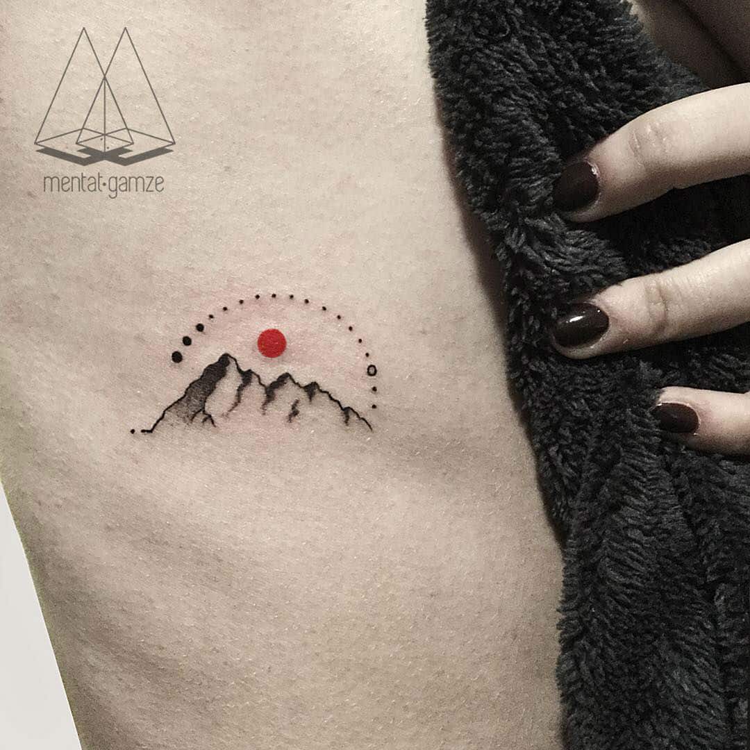 Turkish Artist Creates Amazing Minimalist Tattoos