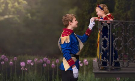 Loving Big Brother Creates a Special Photo Shoot for His Little Princess Belle