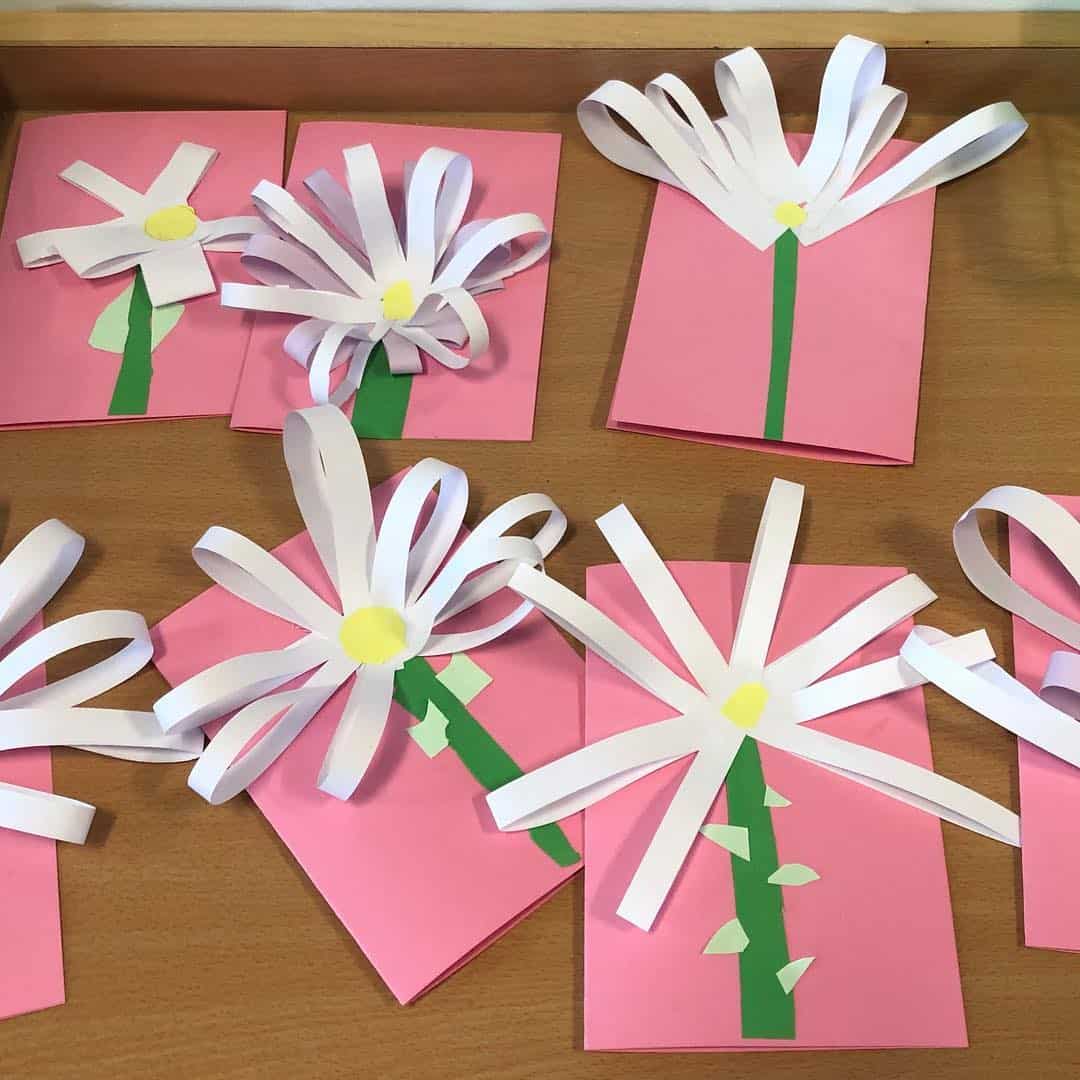 20 Easy and Fun Mother's Day Crafts For Kids