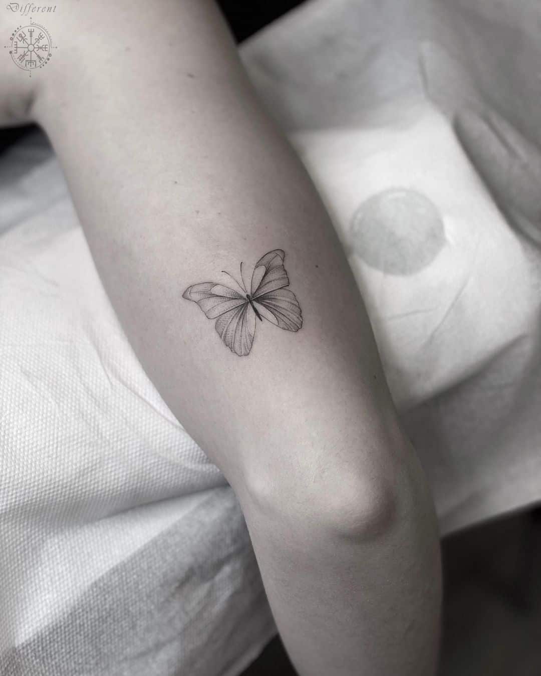 Elegant And Aesthetic Fine Line Tattoo Designs by Lucky Hobab