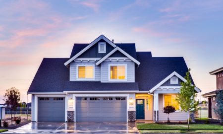 5 Easy Ways to Give Your Garage Door a Facelift